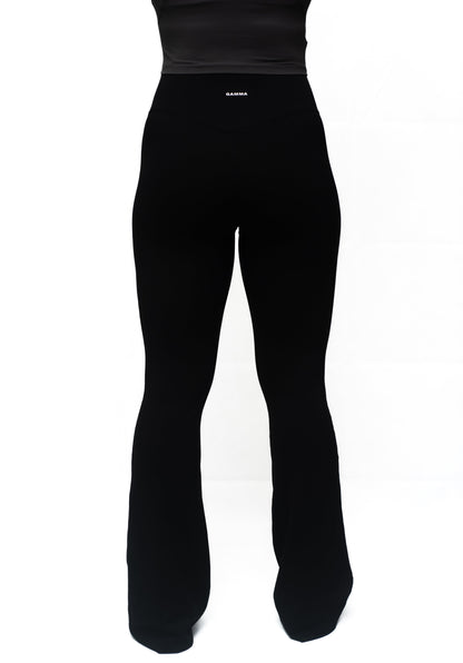 Legging acampanado negro