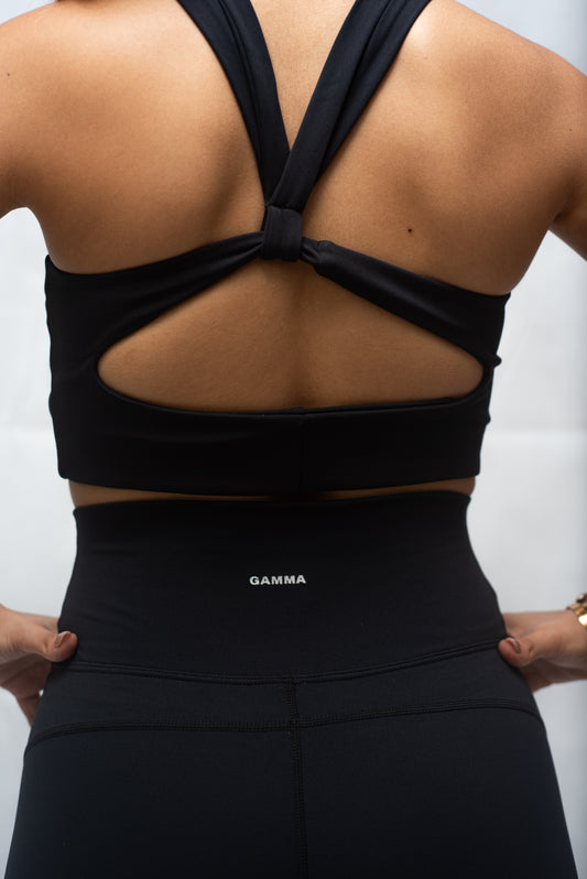 Conjunto deportivo negro