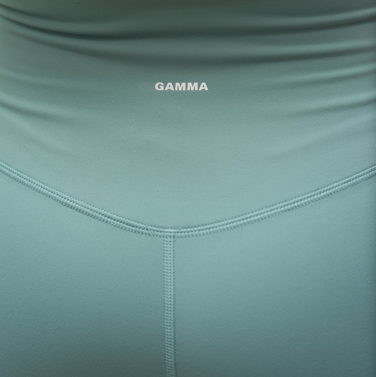 Short corto biker verde